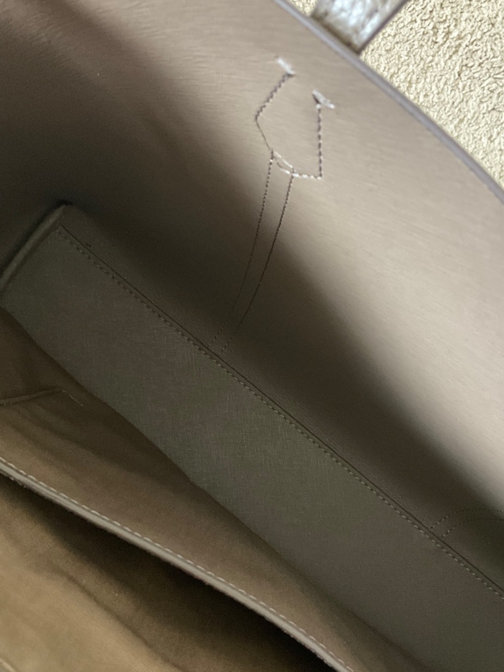Tory Burch Taupe Leather Perry Tote - Picture 12 of 16